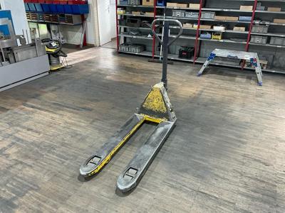 Overview picture of Stöcklin pallet truck